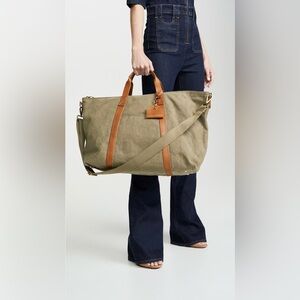 Madewell Essential Overnight Bag in Canvas